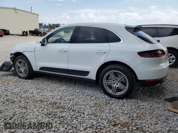 ✅ 2015 Porsche Macan S • VIN: WP1AB2A5XFLB62437 • Lot: 52803455. Wystawiony na Copart z przebiegiem 69 954 mil. Bezpłatny archiwum sprzedaży aukcyjnych z USA i szczegółowy raport historii pojazdu na DreamBid. Zdjęcie 2.