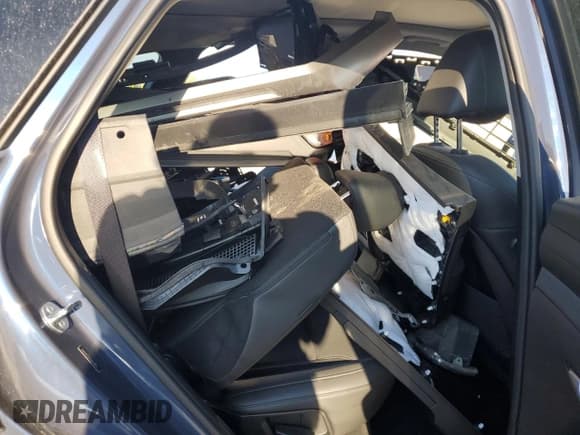 ✅ 2025 Hyundai Tucson Limited • VIN: 5NMJECDE2SH453844 • Лот: 70476145. Опубликован ранее на Copart с пробегом Не указан. Бесплатный доступ к архиву аукционных продаж из США и подробный отчёт об истории автомобиля на DreamBid. Изображение 10.