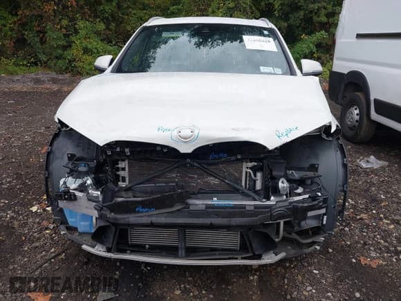 ✅ 2022 BMW X1 xDrive28i • VIN: WBXJG9C0XN5V37052 • Lot: 43208428. Wystawiony na IAAI z przebiegiem 65 298 mil. Bezpłatny archiwum sprzedaży aukcyjnych z USA i szczegółowy raport historii pojazdu na DreamBid. Zdjęcie 12.