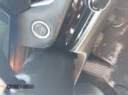 ✅ 2025 Chevrolet Equinox AWD LT • VIN: 3GNAXPEG0SL153490 • Lot: 42237599. Wystawiony na IAAI z przebiegiem 7 930 mil. Bezpłatny archiwum sprzedaży aukcyjnych z USA i szczegółowy raport historii pojazdu na DreamBid. Zdjęcie 11.