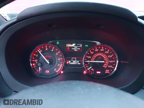 ✅ 2016 Subaru WRX • VIN: JF1VA1B67G9817536 • Lot: 43561033. Wystawiony na IAAI z przebiegiem 199 507 mil. Bezpłatny archiwum sprzedaży aukcyjnych z USA i szczegółowy raport historii pojazdu na DreamBid. Zdjęcie 7.