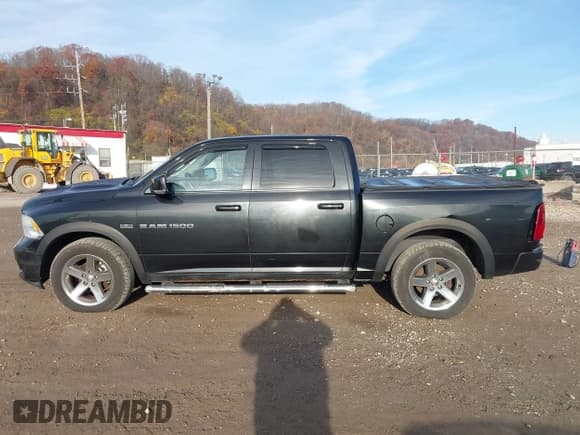 ✅ 2011 Ram 1500 Sport • VIN: 1D7RV1CT8BS590191 • Lot: 43725699. Listed on IAAI with 183,691 mi. Free auction sales archive from the USA and detailed vehicle history report at DreamBid. Image 14.