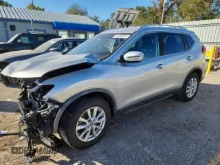 ✅ 2017 Nissan Rogue SV • VIN: KNMAT2MT2HP588322 • Lot: 91240065. Listed on Copart with 170,722 mi. Free auction sales archive from the USA and detailed vehicle history report at DreamBid. Image 1.