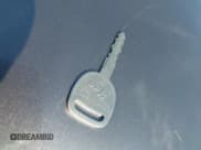 ✅ 2003 Chevrolet Suburban LS • VIN: 3GNFK16Z13G105508 • Lot: 42864551. Listed on IAAI with 294,320 mi. Free auction sales archive from the USA and detailed vehicle history report at DreamBid. Image 11.