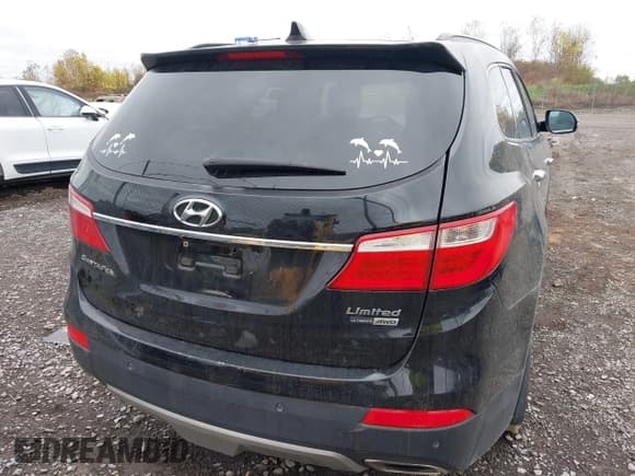 ✅ 2015 Hyundai Santa Fe Limited • VIN: KM8SRDHF2FU123519 • Лот: 43444058. Опубликован ранее на IAAI с пробегом 135 144 миль. Бесплатный доступ к архиву аукционных продаж из США и подробный отчёт об истории автомобиля на DreamBid. Изображение 17.