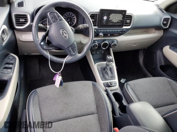 ✅ 2021 Hyundai Venue SEL • VIN: KMHRC8A36MU091047 • Lot: 78500984. Listed on Copart with 49,940 mi. Free auction sales archive from the USA and detailed vehicle history report at DreamBid. Image 8.