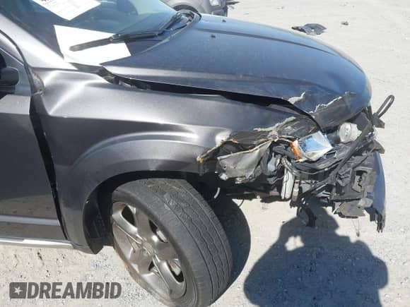 2015 Dodge Journey Crossroad z VIN 3C4PDCGB6FT735461, wystawiony jako IAAI lot #43070037 z przebiegiem 123 726 mil mil oraz . Historia ofert i sprzedaży dostępna na DreamBid. Obrazek 6.