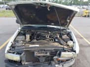 ✅ 2004 Chevrolet S-10 LS • VIN: 1GCDT13X74K143092 • Lot: 42648724. Wystawiony na IAAI z przebiegiem 226 729 mil. Bezpłatny archiwum sprzedaży aukcyjnych z USA i szczegółowy raport historii pojazdu na DreamBid. Zdjęcie 10.