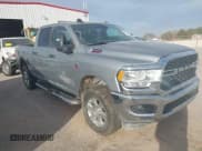 ✅ 2024 Ram 2500 Big Horn • VIN: 3C6UR5DL7RG291587 • Lot: 43842100. Listed on IAAI with 47,481 mi. Free auction sales archive from the USA and detailed vehicle history report at DreamBid. Image 6.