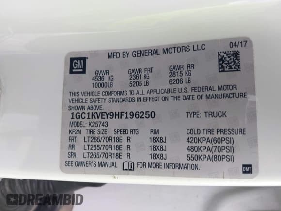 ✅ 2017 Chevrolet Silverado 2500HD LT • VIN: 1GC1KVEY9HF196250 • Lot: 41183166. Wystawiony na IAAI z przebiegiem 135 806 mil. Bezpłatny archiwum sprzedaży aukcyjnych z USA i szczegółowy raport historii pojazdu na DreamBid. Zdjęcie 9.