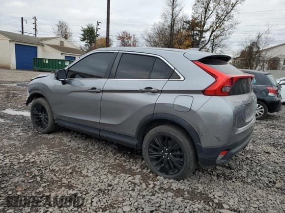 ✅ 2020 Mitsubishi Eclipse Cross LE • VIN: JA4AT4AA3LZ015340 • Lot: 92578985. Listed on Copart with 85,053 mi. Free auction sales archive from the USA and detailed vehicle history report at DreamBid. Image 2.