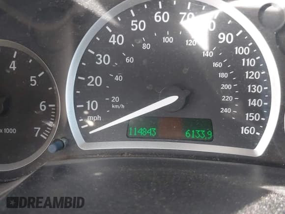 ✅ 2005 Saab 9-3 • VIN: YS3FD75Y456002644 • Lot: 43641944. Wystawiony na IAAI z przebiegiem 114 843 mil. Bezpłatny archiwum sprzedaży aukcyjnych z USA i szczegółowy raport historii pojazdu na DreamBid. Zdjęcie 7.