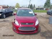 ✅ 2013 Ford C-Max SEL • VIN: 1FADP5BU1DL552286 • Lot: 42114518. Wystawiony na IAAI z przebiegiem 50 023 mil. Bezpłatny archiwum sprzedaży aukcyjnych z USA i szczegółowy raport historii pojazdu na DreamBid. Zdjęcie 13.