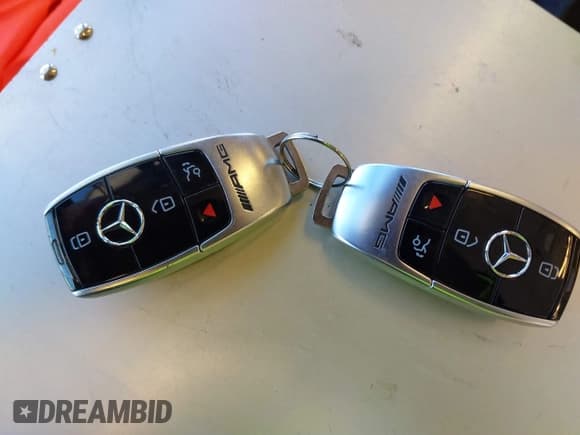 ✅ 2020 Mercedes-Benz AMG GT 53 • VIN: WDD7X6BB1LA011928 • Лот: 40977266. Опубликован ранее на IAAI с пробегом 42 349 миль. Бесплатный доступ к архиву аукционных продаж из США и подробный отчёт об истории автомобиля на DreamBid. Изображение 11.