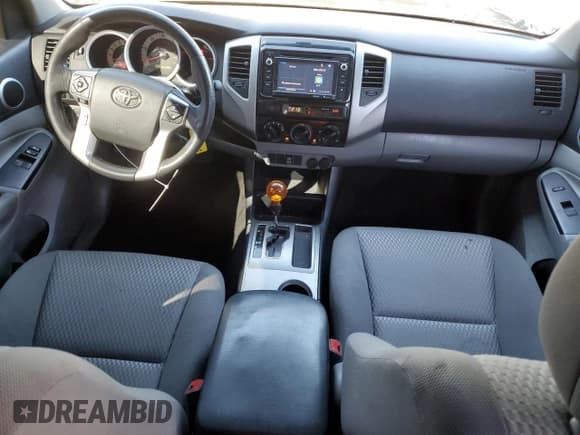 ✅ 2014 Toyota Tacoma PreRunner • VIN: 5TFTX4GN0EX031636 • Lot: 85718695. Listed on Copart with 145,270 mi. Free auction sales archive from the USA and detailed vehicle history report at DreamBid. Image 8.