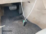 ✅ 2008 Mercedes-Benz CLK 350 • VIN: WDBTK56F08F238261 • Lot: 41988325. Wystawiony na IAAI z przebiegiem 263 008 mil. Bezpłatny archiwum sprzedaży aukcyjnych z USA i szczegółowy raport historii pojazdu na DreamBid. Zdjęcie 11.