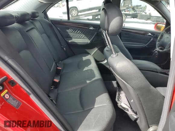 ✅ 2004 Mercedes-Benz C 320 • VIN: WDBRF84J04F539341 • Lot: 43071205. Wystawiony na Copart z przebiegiem 167 710 mil. Bezpłatny archiwum sprzedaży aukcyjnych z USA i szczegółowy raport historii pojazdu na DreamBid. Zdjęcie 10.