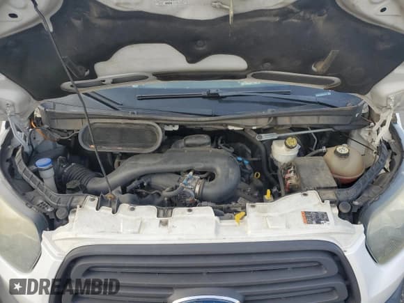 ✅ 2015 Ford Transit Cargo • VIN: 1FTNR1YM6FKA74772 • Лот: 69393405. Опубликован ранее на Copart с пробегом 170 073 миль. Бесплатный доступ к архиву аукционных продаж из США и подробный отчёт об истории автомобиля на DreamBid. Изображение 12.