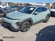 ✅ 2024 Hyundai Kona SEL • VIN: KM8HC3AB1RU042447 • Лот: 43696631. Опубликован ранее на IAAI с пробегом 47 359 миль. Бесплатный доступ к архиву аукционных продаж из США и подробный отчёт об истории автомобиля на DreamBid. Изображение 17.