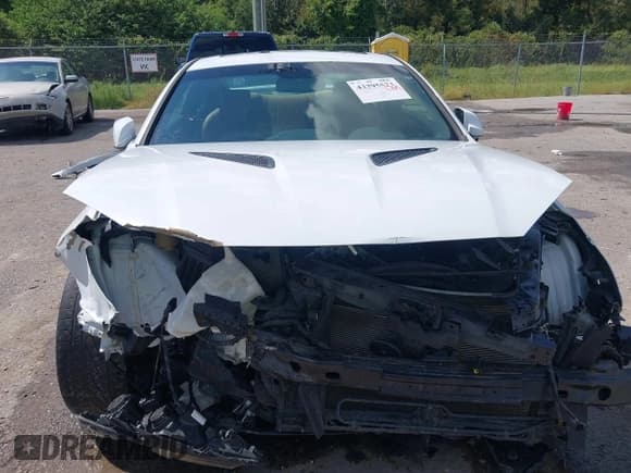 ✅ 2016 Hyundai Genesis Coupe Ultimate • VIN: KMHHU6KJ3GU132491 • Lot: 43395523. Wystawiony na IAAI z przebiegiem 74 543 mil. Bezpłatny archiwum sprzedaży aukcyjnych z USA i szczegółowy raport historii pojazdu na DreamBid. Zdjęcie 13.