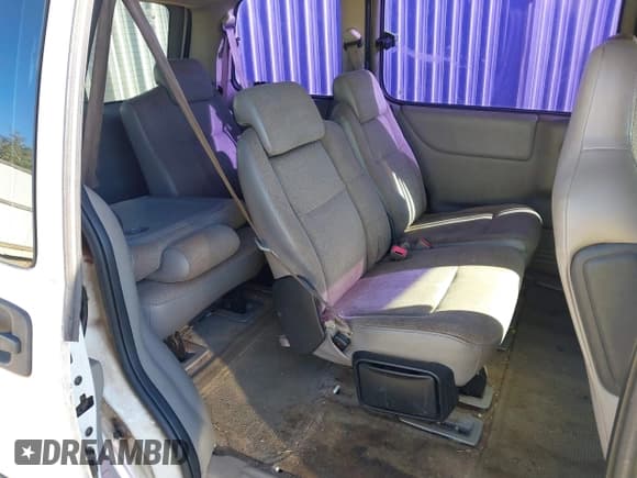 ✅ 2002 Chevrolet Venture Value 1SV • VIN: 1GNDU23E92D219549 • Lot: 41740860. Listed on IAAI with 296,832 mi. Free auction sales archive from the USA and detailed vehicle history report at DreamBid. Image 8.