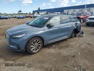 ✅ 2025 Lincoln Corsair Premiere • VIN: 5LMCJ1DA8SUL03468 • Lot: 65410165. Wystawiony na Copart z przebiegiem 3 425 mil. Bezpłatny archiwum sprzedaży aukcyjnych z USA i szczegółowy raport historii pojazdu na DreamBid. Zdjęcie 1.