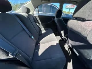 ✅ 2004 Toyota Corolla LE • VIN: 2T1BR32E44C273933 • Lot: 92741755. Listed on Copart with 105,667 mi. Free auction sales archive from the USA and detailed vehicle history report at DreamBid. Image 6.