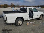 ✅ 2007 Toyota Tacoma • VIN: 5TETX22N27Z347837 • Лот: 92101155. Опубликован ранее на Copart с пробегом 263 735 миль. Бесплатный доступ к архиву аукционных продаж из США и подробный отчёт об истории автомобиля на DreamBid. Изображение 3.