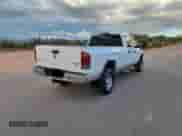 2005 Dodge 3500 SLT z VIN 3D7LS38C65G802973, wystawiony jako Copart lot #82492764 z przebiegiem 235 534 mil mil oraz Czysty tytuł • Clean title. Historia ofert i sprzedaży dostępna na DreamBid. Obrazek 4.