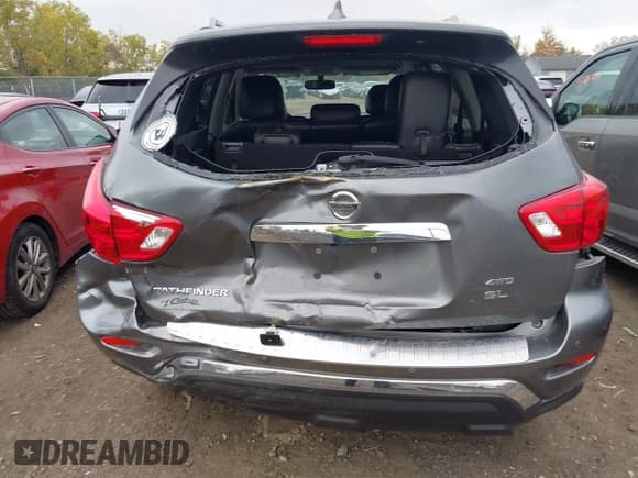 ✅ 2020 Nissan Pathfinder SL • VIN: 5N1DR2CM7LC633742 • Lot: 43263315. Listed on IAAI with 102,549 mi. Free auction sales archive from the USA and detailed vehicle history report at DreamBid. Image 16.