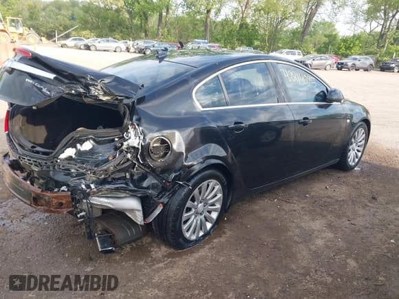 ✅ 2011 Buick Regal CXL Turbo TO2 • VIN: W04GW5EV0B1048040 • Lot: 42214095. Listed on IAAI with 189,618 mi. Free auction sales archive from the USA and detailed vehicle history report at DreamBid. Image 4.