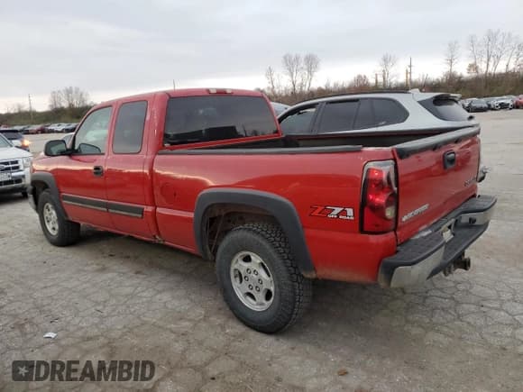✅ 2004 Chevrolet Silverado 1500 Z71 • VIN: 2GCEK19T541298090 • Лот: 82330834. Опубликован ранее на Copart с пробегом 142 746 миль. Бесплатный доступ к архиву аукционных продаж из США и подробный отчёт об истории автомобиля на DreamBid. Изображение 2.