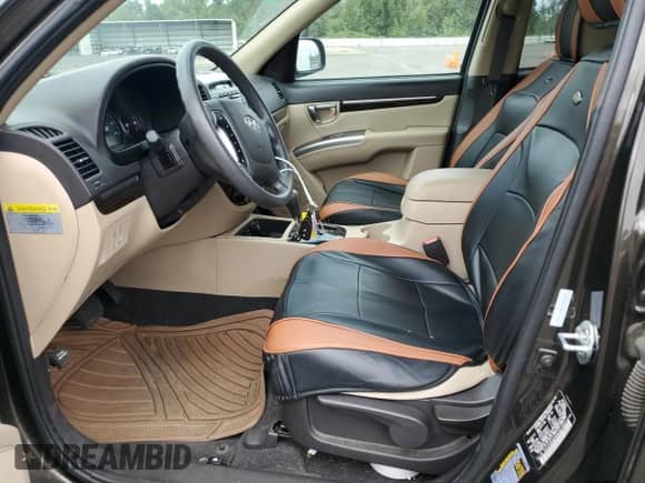 2011 Hyundai Santa Fe GLS с VIN 5XYZGDAB4BG067062, выставлен на аукционе Copart как лот 68022214 с пробегом 110 447 миль миль и Списание • Salvage title. История ставок и продаж доступна на DreamBid. Изображение 7.