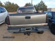 ✅ 2006 Chevrolet Silverado 2500HD LT3 • VIN: 1GCHK23D36F213635 • Lot: 43737426. Wystawiony na IAAI z przebiegiem 302 249 mil. Bezpłatny archiwum sprzedaży aukcyjnych z USA i szczegółowy raport historii pojazdu na DreamBid. Zdjęcie 16.