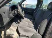 ✅ 2006 Chevrolet Silverado 1500 Work Truck • VIN: 3GCEC14X66G156526 • Lot: 52518115. Wystawiony na Copart z przebiegiem 84 903 mil. Bezpłatny archiwum sprzedaży aukcyjnych z USA i szczegółowy raport historii pojazdu na DreamBid. Zdjęcie 7.