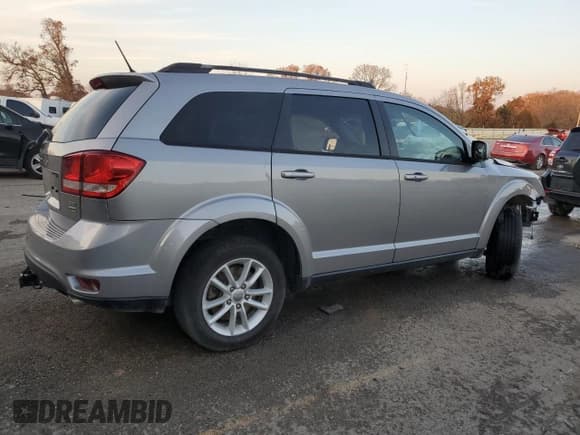 ✅ 2017 Dodge Journey SXT • VIN: 3C4PDCBG1HT572482 • Lot: 92456945. Listed on Copart with Not provided. Free auction sales archive from the USA and detailed vehicle history report at DreamBid. Image 3.
