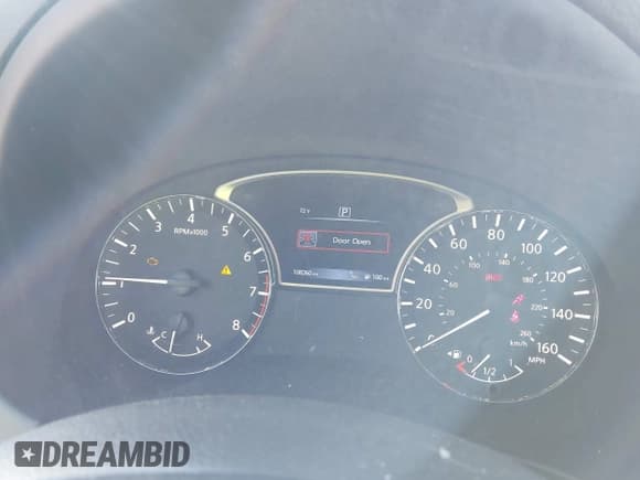 ✅ 2017 Nissan Altima S • VIN: 1N4AL3AP2HC235816 • Lot: 43371270. Listed on IAAI with 108,260 mi. Free auction sales archive from the USA and detailed vehicle history report at DreamBid. Image 7.