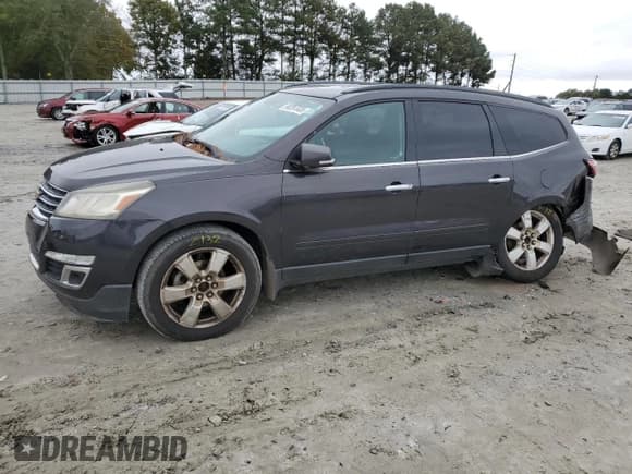 ✅ 2016 Chevrolet Traverse LT • VIN: 1GNKRGKD4GJ319825 • Lot: 90287835. Listed on Copart with 176,970 mi. Free auction sales archive from the USA and detailed vehicle history report at DreamBid. Image 1.