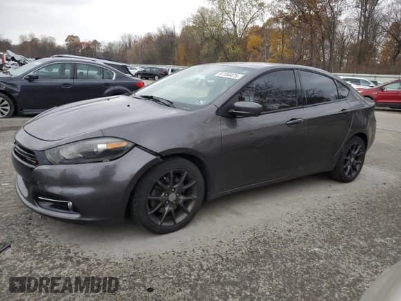✅ 2016 Dodge Dart SXT • VIN: 1C3CDFBB2GD516144 • Лот: 91184475. Опубликован ранее на Copart с пробегом 161 415 миль. Бесплатный доступ к архиву аукционных продаж из США и подробный отчёт об истории автомобиля на DreamBid. Изображение 1.
