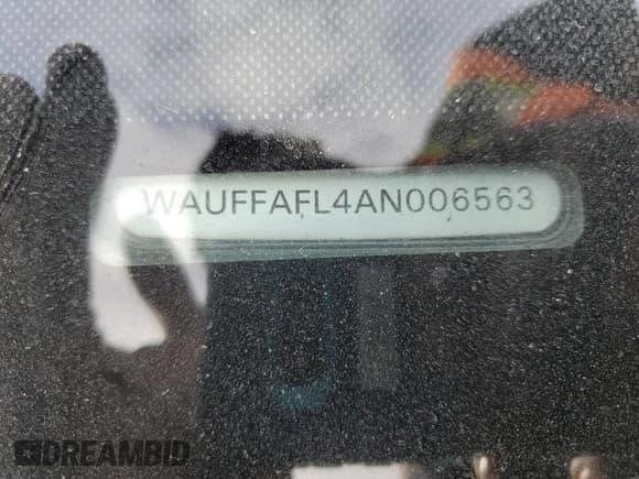 ✅ 2010 Audi A4 Premium Plus • VIN: WAUFFAFL4AN006563 • Lot: 82213275. Listed on Copart with 160,169 mi. Free auction sales archive from the USA and detailed vehicle history report at DreamBid. Image 12.