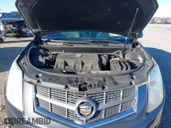 ✅ 2012 Cadillac SRX Luxury Collection • VIN: 3GYFNAE38CS628173 • Lot: 43592875. Wystawiony na IAAI z przebiegiem 83 888 mil. Bezpłatny archiwum sprzedaży aukcyjnych z USA i szczegółowy raport historii pojazdu na DreamBid. Zdjęcie 10.