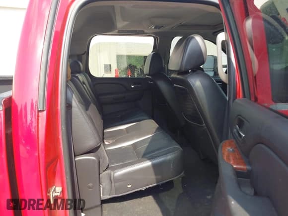 ✅ 2008 Chevrolet Silverado 1500 LTZ • VIN: 2GCEK13Y281241713 • Lot: 42490545. Listed on IAAI with 251,667 mi. Free auction sales archive from the USA and detailed vehicle history report at DreamBid. Image 8.