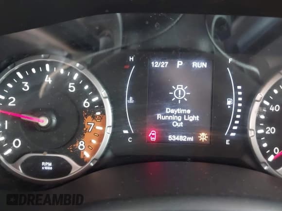 ✅ 2018 Jeep Renegade Sport • VIN: ZACCJBAB8JPJ16951 • Лот: 43009289. Опубликован ранее на IAAI с пробегом 54 000 миль. Бесплатный доступ к архиву аукционных продаж из США и подробный отчёт об истории автомобиля на DreamBid. Изображение 7.