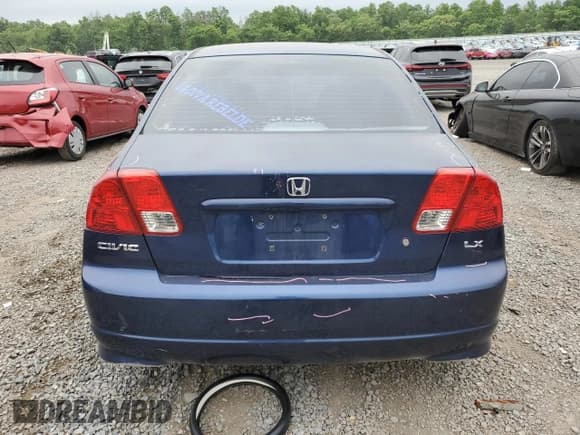 ✅ 2004 Honda Civic LX • VIN: 2HGES155X4H507968 • Лот: 62261555. Опубликован ранее на Copart с пробегом 133 156 миль. Бесплатный доступ к архиву аукционных продаж из США и подробный отчёт об истории автомобиля на DreamBid. Изображение 6.