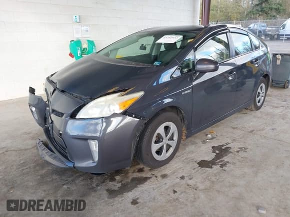 ✅ 2014 Toyota Prius Two • VIN: JTDKN3DU9E0359833 • Lot: 43752933. Listed on IAAI with 341,204 mi. Free auction sales archive from the USA and detailed vehicle history report at DreamBid. Image 16.