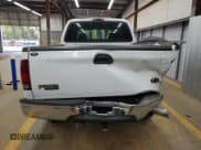 ✅ 2002 Ford F-250 XL • VIN: 1FTNW21F32EB66960 • Lot: 82583615. Wystawiony na Copart z przebiegiem 260 574 mil. Bezpłatny archiwum sprzedaży aukcyjnych z USA i szczegółowy raport historii pojazdu na DreamBid. Zdjęcie 6.