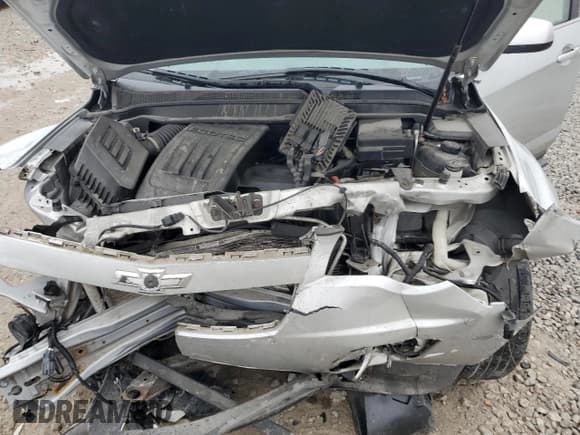 ✅ 2011 Chevrolet Equinox 2LT • VIN: 2CNFLNEC1B6435892 • Лот: 73228344. Опубликован ранее на Copart с пробегом Не указан. Бесплатный доступ к архиву аукционных продаж из США и подробный отчёт об истории автомобиля на DreamBid. Изображение 12.