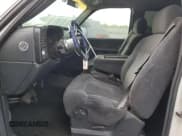 ✅ 2001 Chevrolet Silverado 1500 LS • VIN: 1GCEC19V01Z188923 • Lot: 92950685. Listed on Copart with 152,610 mi. Free auction sales archive from the USA and detailed vehicle history report at DreamBid. Image 7.