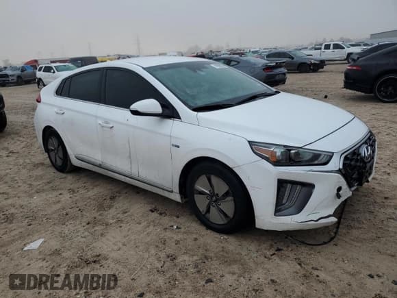 ✅ 2020 Hyundai Ioniq SE • VIN: KMHC75LC8LU195575 • Lot: 81565314. Wystawiony na Copart z przebiegiem 70 577 mil. Bezpłatny archiwum sprzedaży aukcyjnych z USA i szczegółowy raport historii pojazdu na DreamBid. Zdjęcie 4.