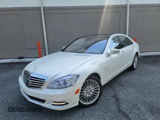 ✅ 2010 Mercedes-Benz S 400 • VIN: WDDNG9FB4AA293434 • Lot: 43279241. Wystawiony na IAAI z przebiegiem 98 643 mil. Bezpłatny archiwum sprzedaży aukcyjnych z USA i szczegółowy raport historii pojazdu na DreamBid. Zdjęcie 2.
